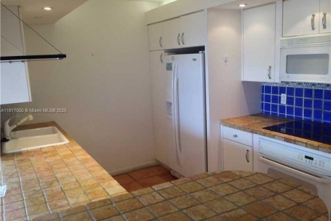 Copropriété à louer à Key Biscayne, Floride: 2 chambres, 117.06 m2 № 2017158 - photo 9