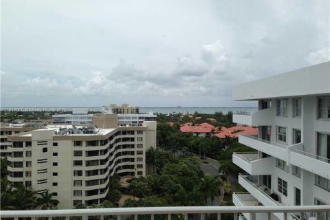 Copropriété à louer à Key Biscayne, Floride: 2 chambres, 117.06 m2 № 2017158 - photo 2