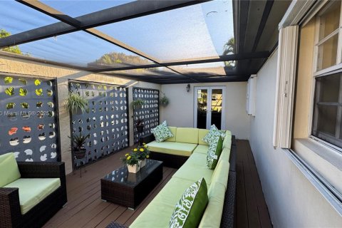 Villa ou maison à vendre à Cutler Bay, Floride: 4 chambres, 215.44 m2 № 1839391 - photo 12