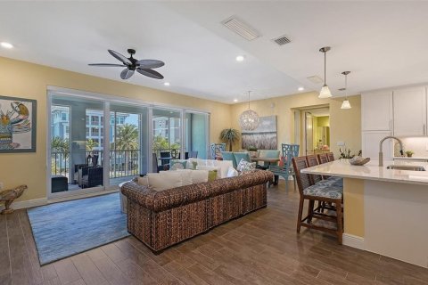 Condo in Bradenton, Florida, 2 bedrooms  № 2400277 - photo 6