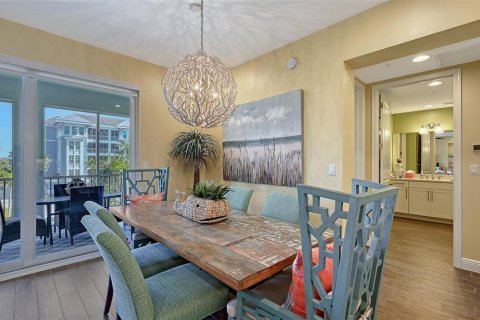 Condo in Bradenton, Florida, 2 bedrooms  № 2400277 - photo 17