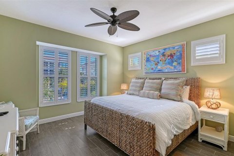 Condo in Bradenton, Florida, 2 bedrooms  № 2400277 - photo 23