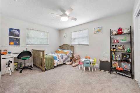 Villa ou maison à vendre à Lauderdale Lakes, Floride: 3 chambres, 144 m2 № 1938527 - photo 12