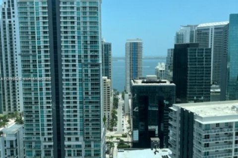 Condominio en alquiler en Miami, Florida, 2 dormitorios, 102.94 m2 № 2060775 - foto 11