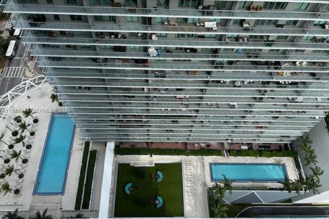 Condominio en alquiler en Miami, Florida, 2 dormitorios, 102.94 m2 № 2060775 - foto 10