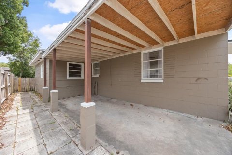 House in Orlando, Florida 2 bedrooms, 124.67 sq.m. № 1680848 - photo 10