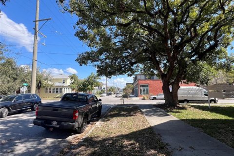 Immobilier commercial à vendre à Tampa, Floride: 208.84 m2 № 1841417 - photo 7