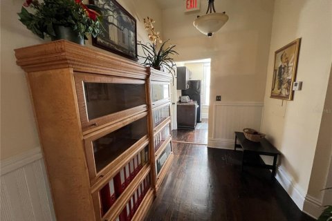 Immobilier commercial à vendre à Tampa, Floride: 208.84 m2 № 1841417 - photo 15