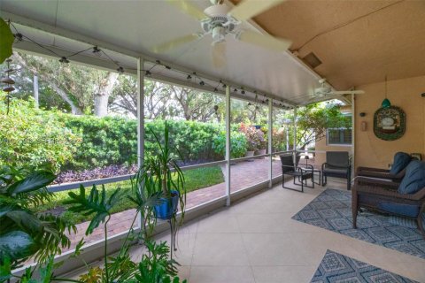 Casa en venta en Sunrise, Florida, 4 dormitorios, 173.73 m2 № 1982187 - foto 30