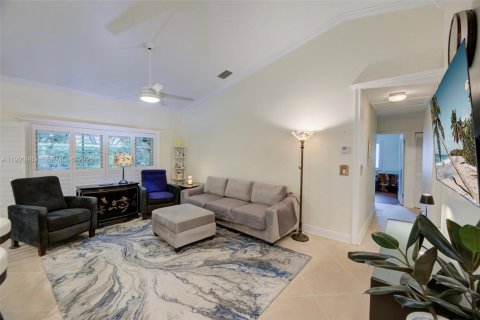 Casa en venta en Sunrise, Florida, 4 dormitorios, 173.73 m2 № 1982187 - foto 18