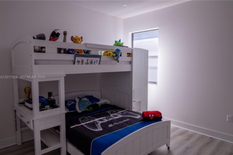 Casa en venta en Miami Lakes, Florida, 5 dormitorios, 283.35 m2 № 2323337 - foto 22