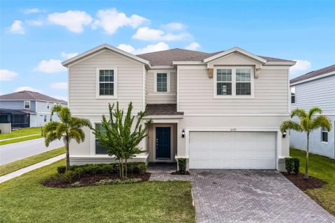 House in Davenport, Florida 10 bedrooms, 408.68 sq.m. № 1835670 - photo 1