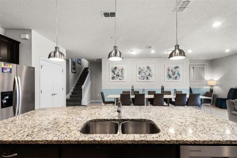House in Davenport, Florida 10 bedrooms, 408.68 sq.m. № 1835670 - photo 12
