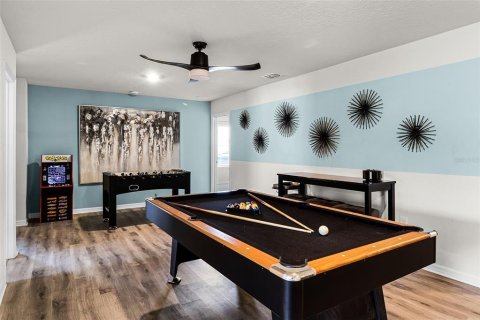 House in Davenport, Florida 10 bedrooms, 408.68 sq.m. № 1835670 - photo 28