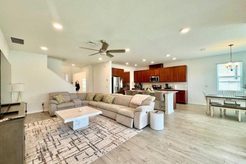 Casa en alquiler en Wesley Chapel, Florida, 5 dormitorios, 308.06 m2 № 1846691 - foto 10