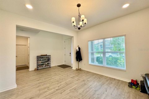 Casa en alquiler en Wesley Chapel, Florida, 5 dormitorios, 308.06 m2 № 1846691 - foto 4