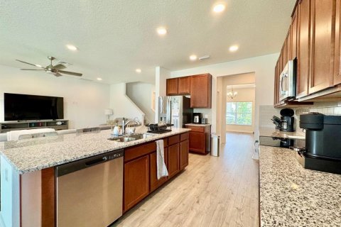 Casa en alquiler en Wesley Chapel, Florida, 5 dormitorios, 308.06 m2 № 1846691 - foto 12