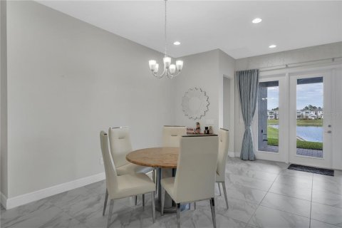 House in Winter Garden, Florida 3 bedrooms, 238.85 sq.m. № 1526328 - photo 22