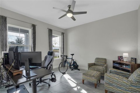 House in Winter Garden, Florida 3 bedrooms, 238.85 sq.m. № 1526328 - photo 10