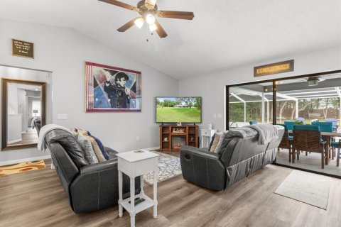 Villa ou maison à vendre à Beverly Hills, Floride: 3 chambres, 146.32 m2 № 1810226 - photo 17