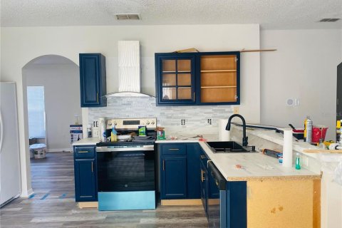 Casa en alquiler en Poinciana, Florida, 4 dormitorios, 196.3 m2 № 1883738 - foto 4