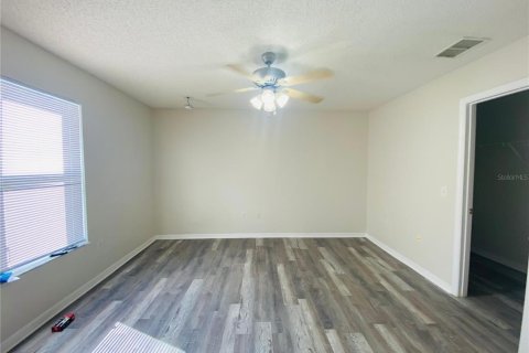 Casa en alquiler en Poinciana, Florida, 4 dormitorios, 196.3 m2 № 1883738 - foto 11