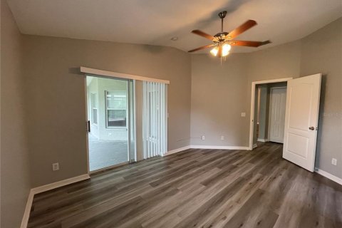 House in Land O' Lakes, Florida 4 bedrooms, 168.15 sq.m. № 1851694 - photo 3
