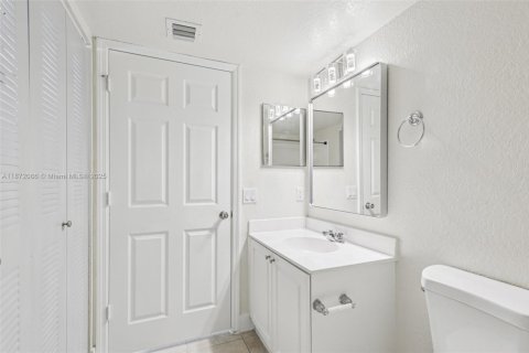 Condo in Homestead, Florida, 3 bedrooms  № 1927386 - photo 28