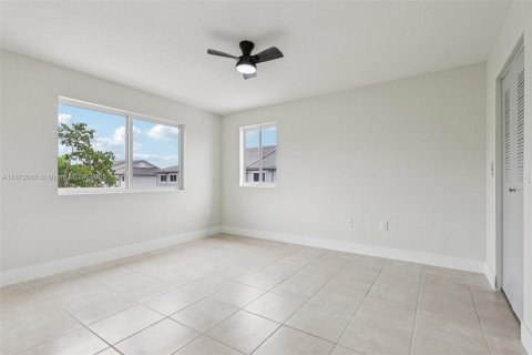 Condo in Homestead, Florida, 3 bedrooms  № 1927386 - photo 5