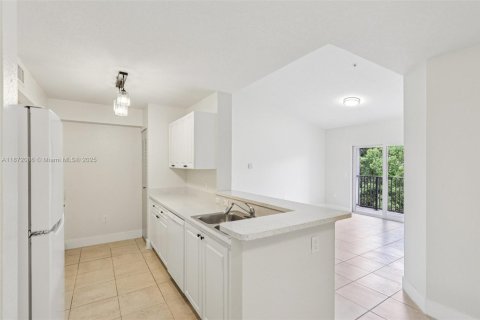 Condo in Homestead, Florida, 3 bedrooms  № 1927386 - photo 2