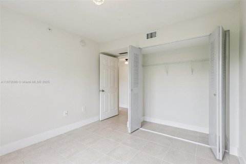 Condo in Homestead, Florida, 3 bedrooms  № 1927386 - photo 25