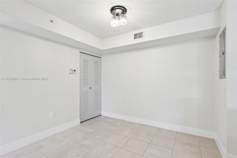 Condo in Homestead, Florida, 3 bedrooms  № 1927386 - photo 15