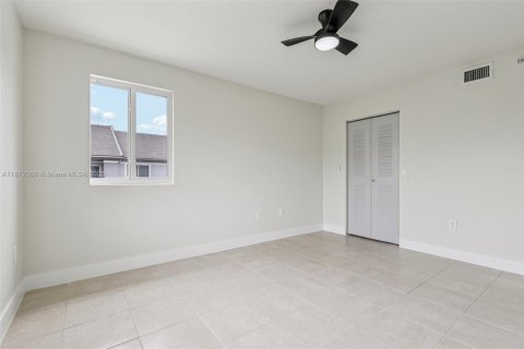 Condo in Homestead, Florida, 3 bedrooms  № 1927386 - photo 18