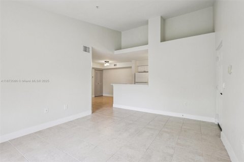 Condo in Homestead, Florida, 3 bedrooms  № 1927386 - photo 1