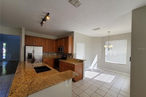 Casa en alquiler en Windermere, Florida, 4 dormitorios, 241.55 m2 № 1634275 - foto 10