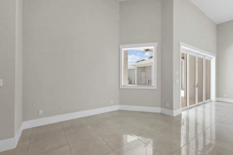 Villa ou maison à louer à Loxahatchee Groves, Floride: 4 chambres, 428.93 m2 № 2260444 - photo 21