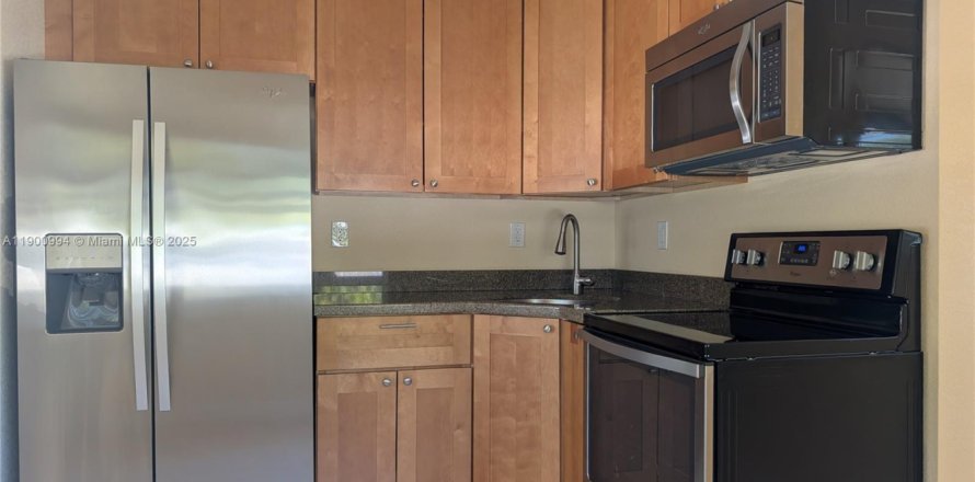 Apartamento en Fort Lauderdale, Florida 1 dormitorio, 55.74 m2 № 1952223