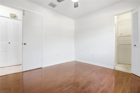 Casa en venta en Palm Harbor, Florida, 3 dormitorios, 120.59 m2 № 2212832 - foto 17