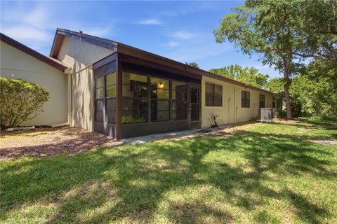 Casa en venta en Palm Harbor, Florida, 3 dormitorios, 120.59 m2 № 2212832 - foto 2