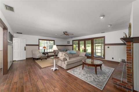House in Ocala, Florida 3 bedrooms, 265.14 sq.m. № 2102731 - photo 5