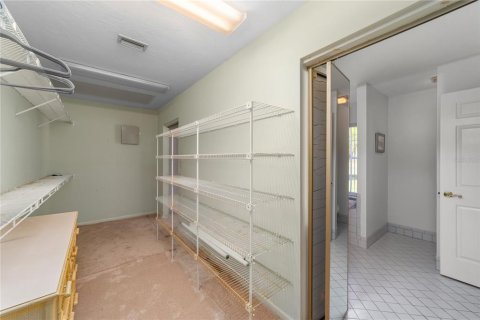 House in Ocala, Florida 3 bedrooms, 265.14 sq.m. № 2102731 - photo 26