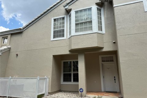 Appartement à louer à Orlando, Floride: 3 chambres, 121.89 m2 № 1865931 - photo 2