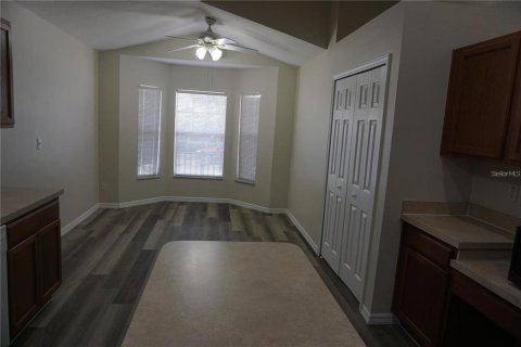 Villa ou maison à vendre à Groveland, Floride: 3 chambres, 149.2 m2 № 2407106 - photo 2