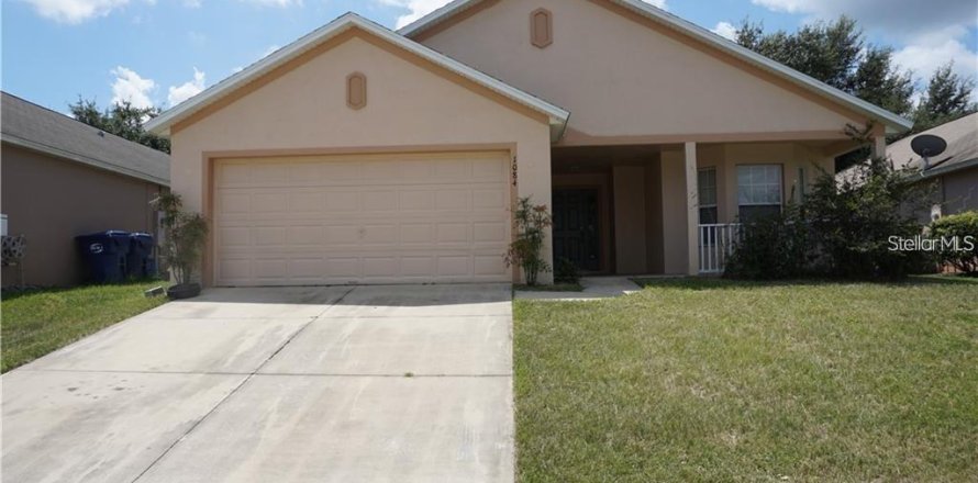 Villa ou maison à Groveland, Floride 3 chambres, 149.2 m2 № 2407106