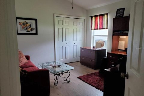 Casa en venta en Spring Hill, Florida, 4 dormitorios, 224.92 m2 № 1851903 - foto 25