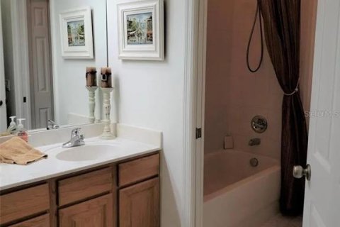 Casa en venta en Spring Hill, Florida, 4 dormitorios, 224.92 m2 № 1851903 - foto 29