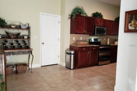 Casa en venta en Spring Hill, Florida, 4 dormitorios, 224.92 m2 № 1851903 - foto 9