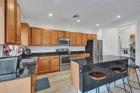 Casa en venta en Miami, Florida, 3 dormitorios, 179.86 m2 № 1699559 - foto 4