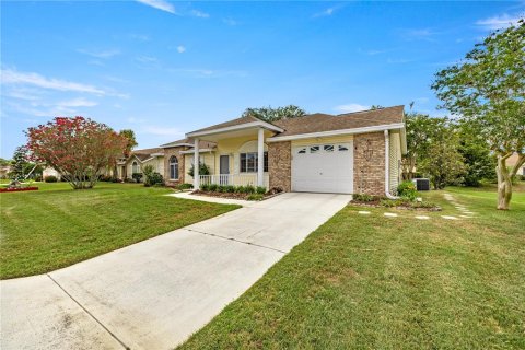 House in Ocala, Florida 2 bedrooms, 91.97 sq.m. № 1680221 - photo 4