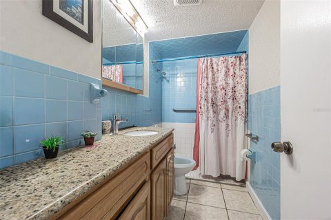 Immobilier commercial à vendre à Tampa, Floride: 215.72 m2 № 2298357 - photo 10